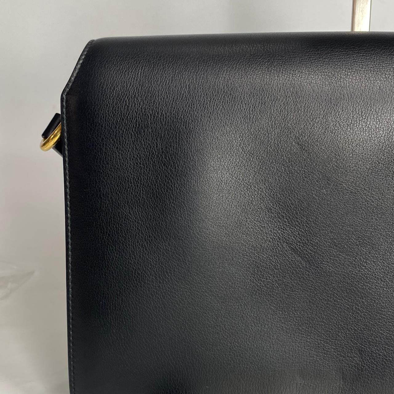 Ferragamo Joanne Shoulder Bag Black