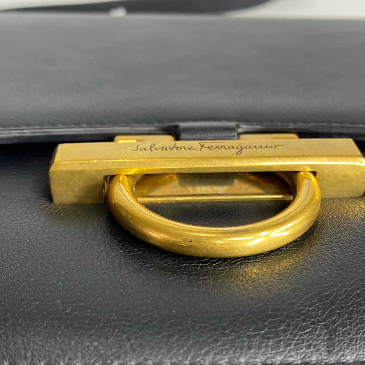 Ferragamo Joanne Shoulder Bag Black