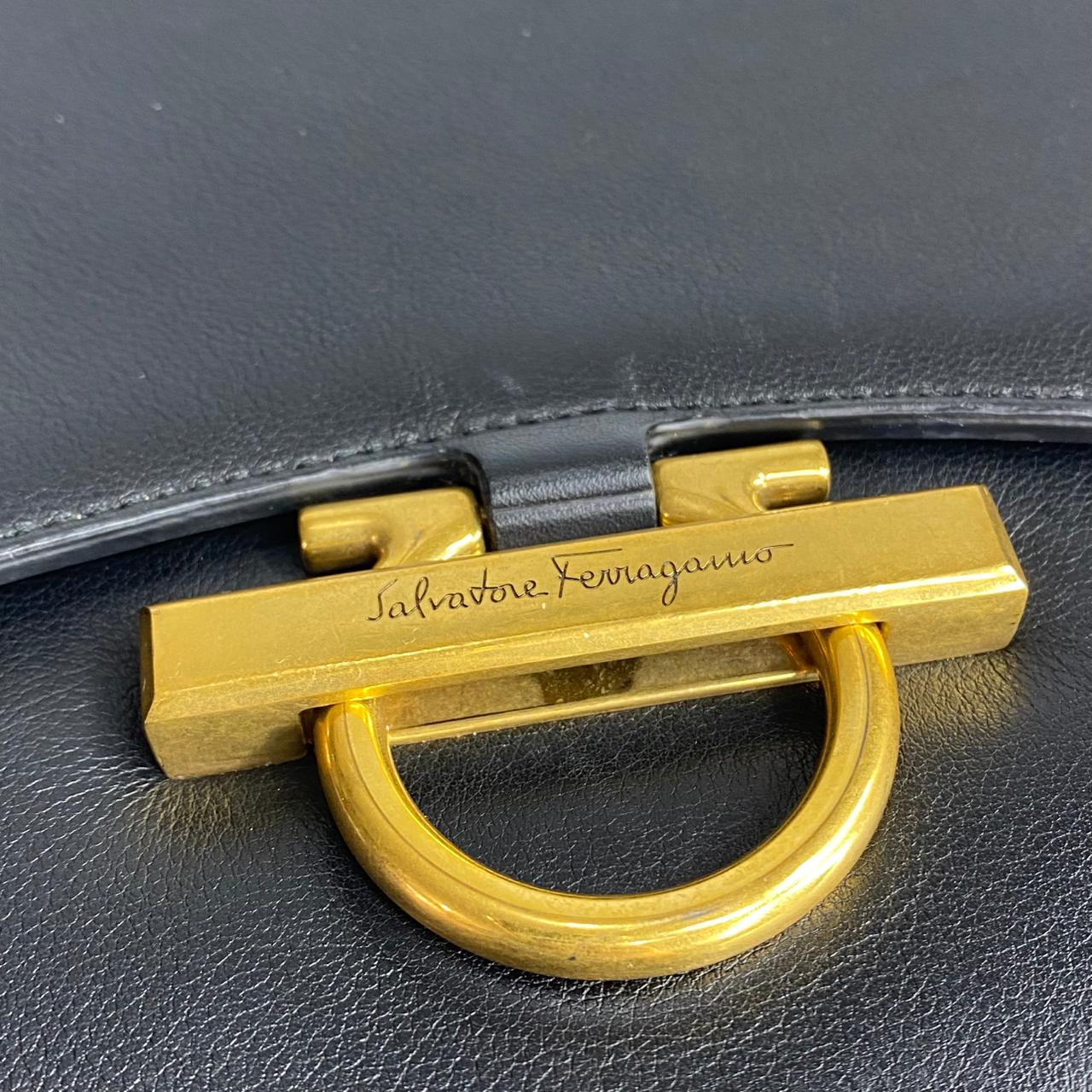 Ferragamo Joanne Shoulder Bag Black