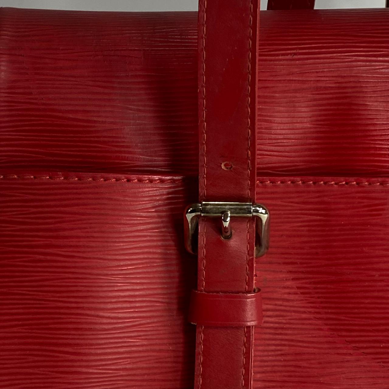 Louis Vuitton	Epi Segur Red