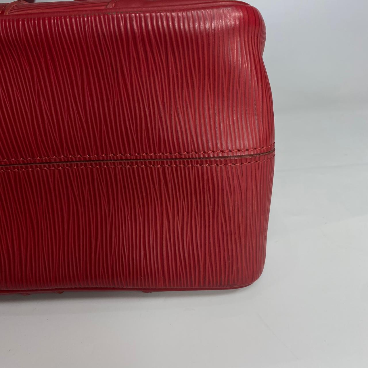 Louis Vuitton	Epi Segur Red