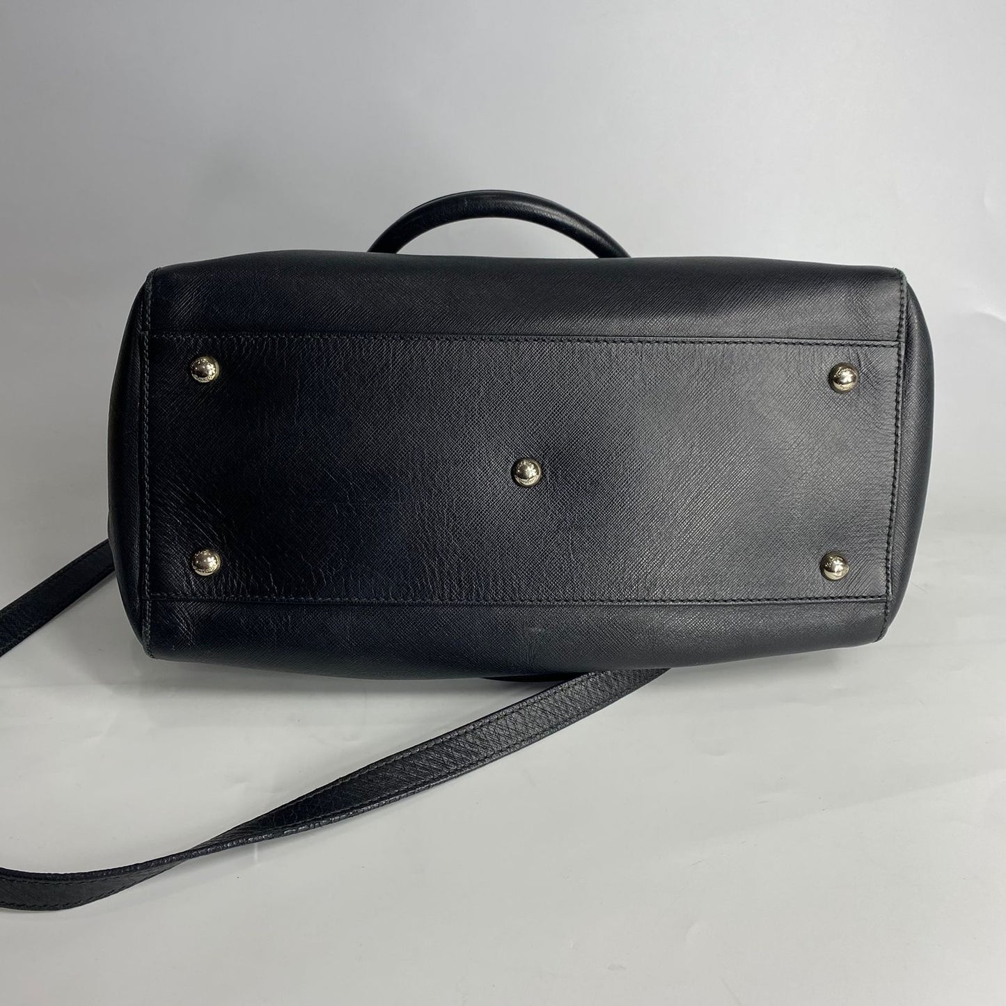 Ferragamo 2-way Bag Buckle Detail Black