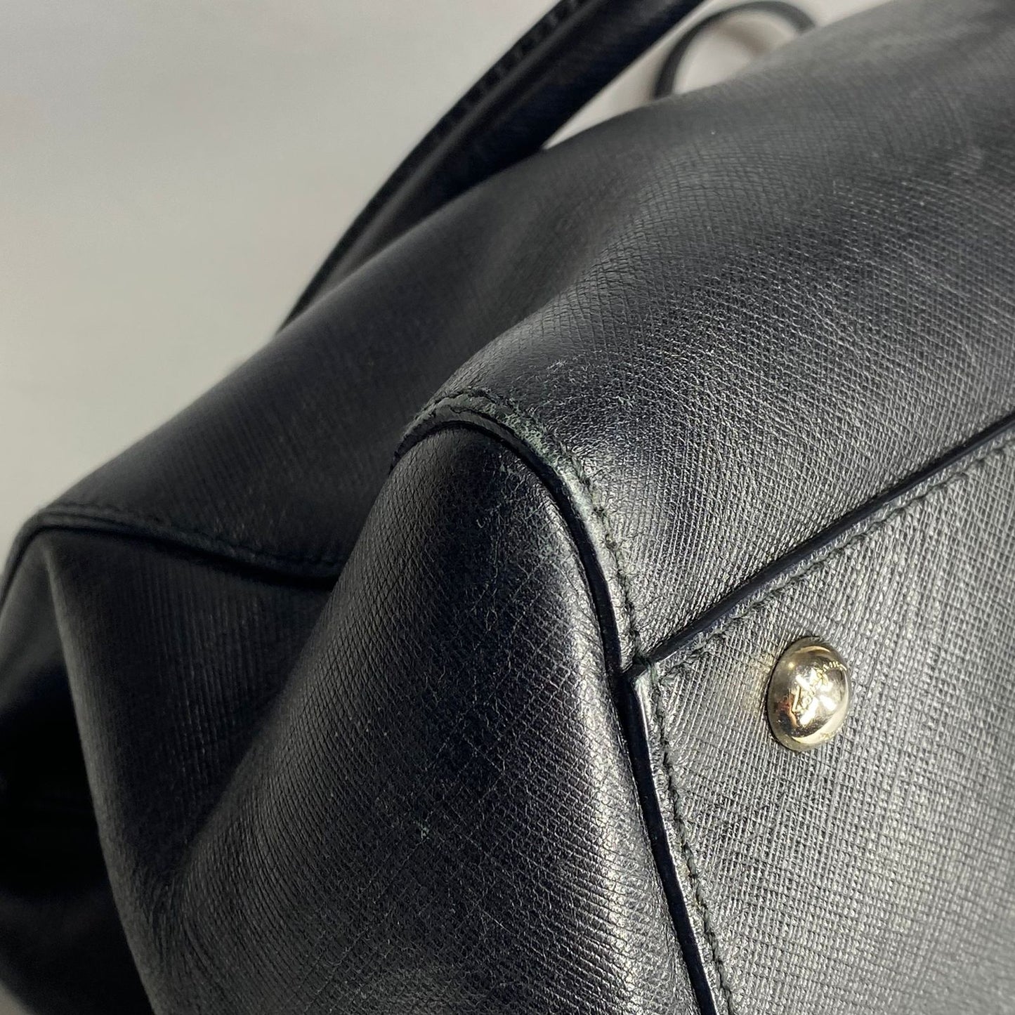 Ferragamo 2-way Bag Buckle Detail Black