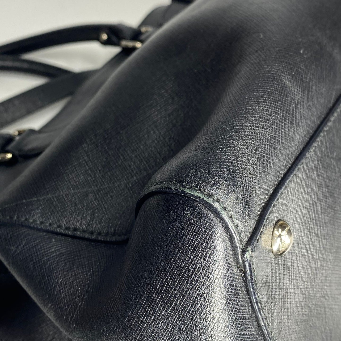 Ferragamo 2-way Bag Buckle Detail Black