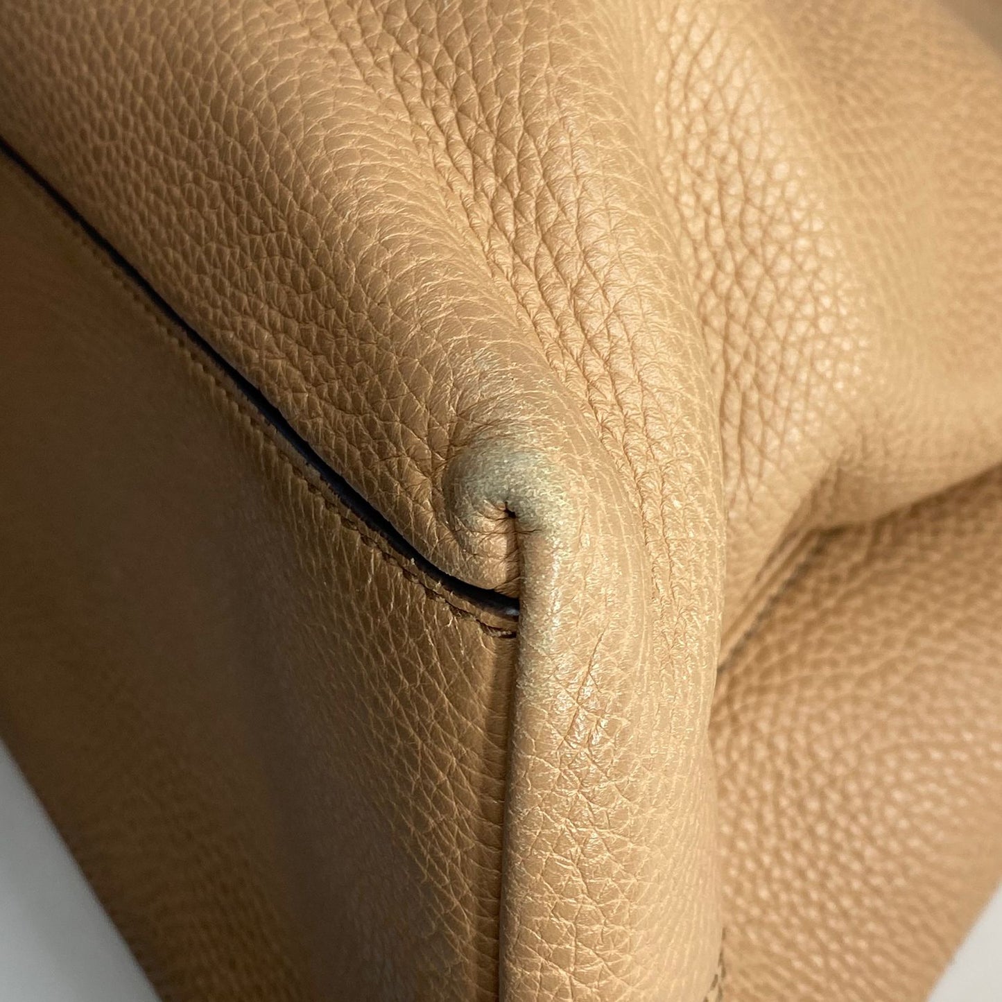 Gucci Soho Beige