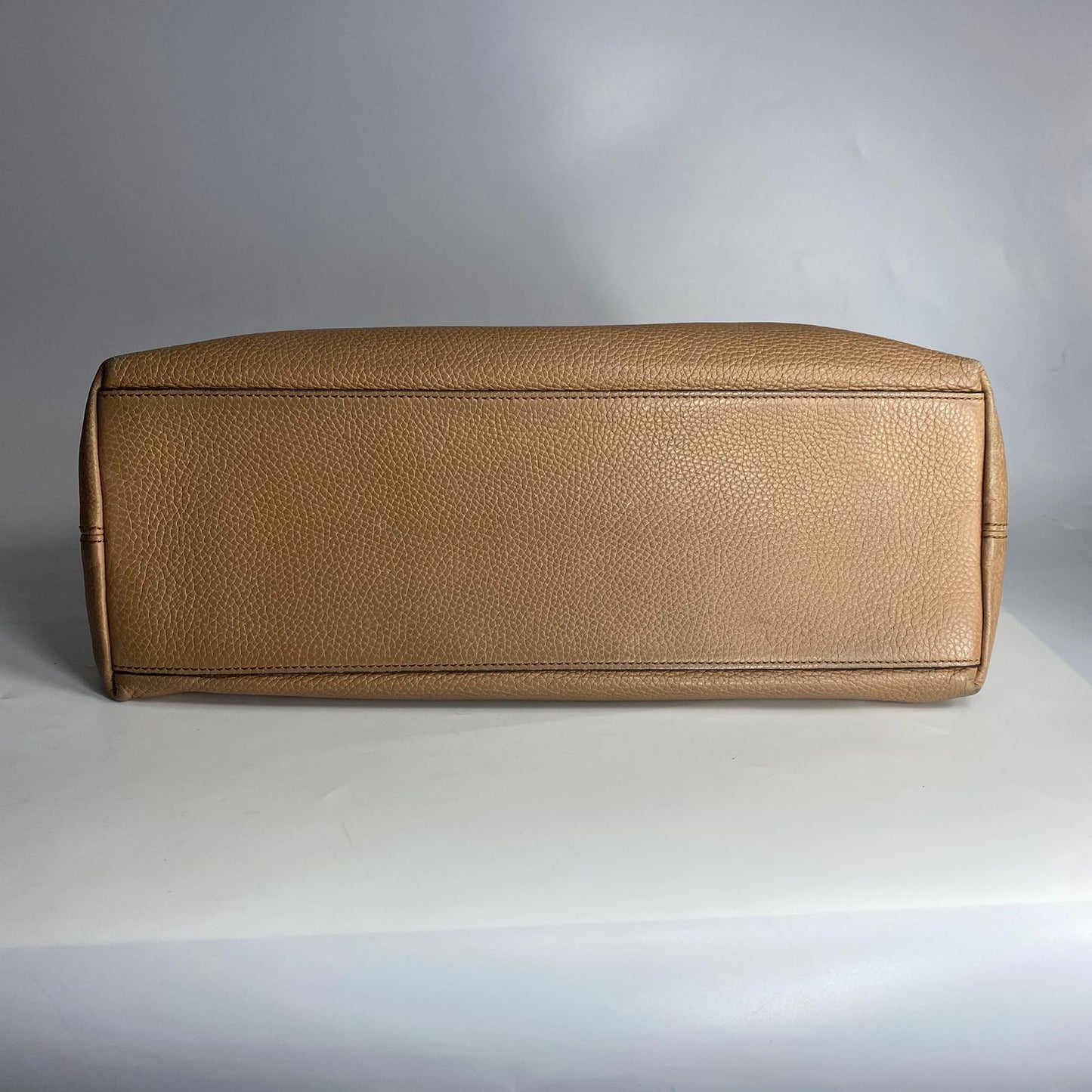 Gucci Soho Beige