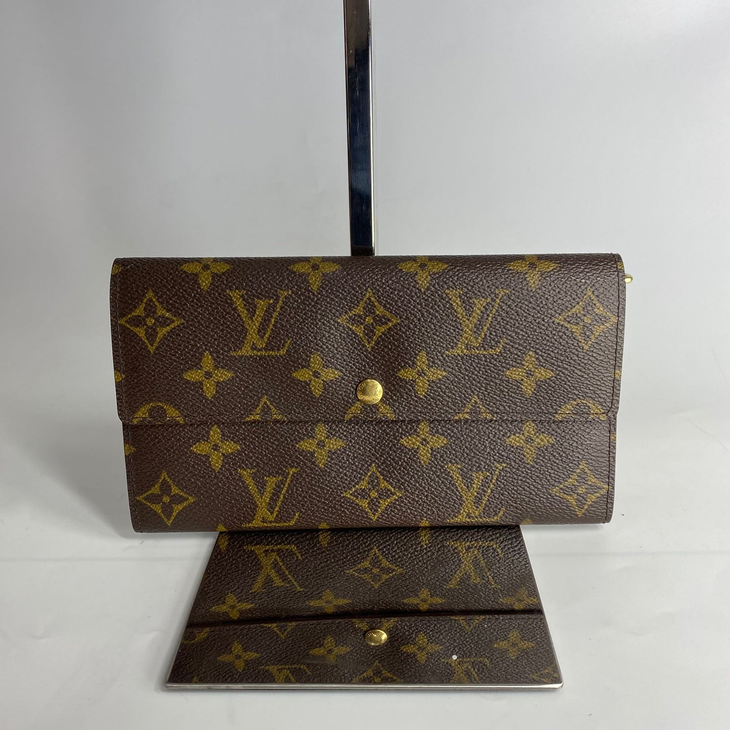 Louis Vuitton Sarah Monogram Wallet