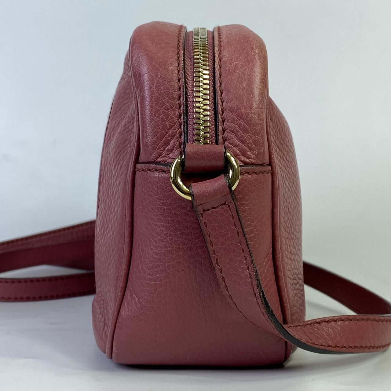 Gucci Soho Disco Crossbody Bag Pink