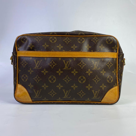 Louis Vuitton	Trocadero Monogram Canvas