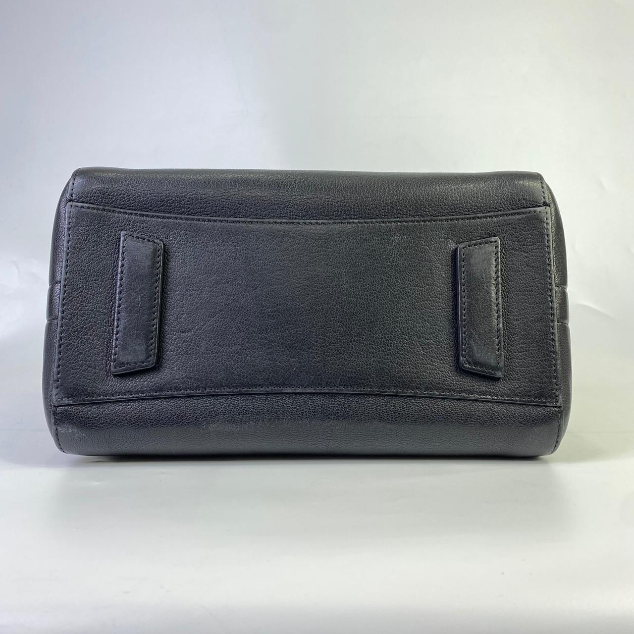 Givenchy Antigona Black