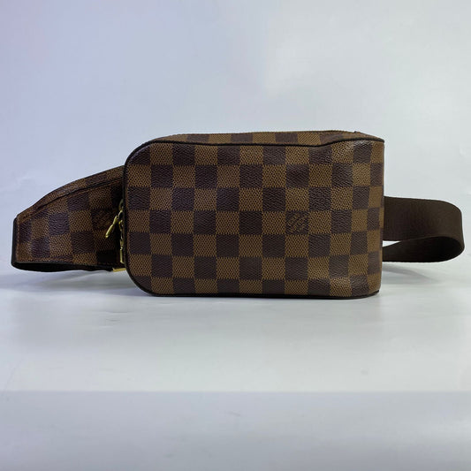 Louis Vuitton Geronimos Belt Bag DE