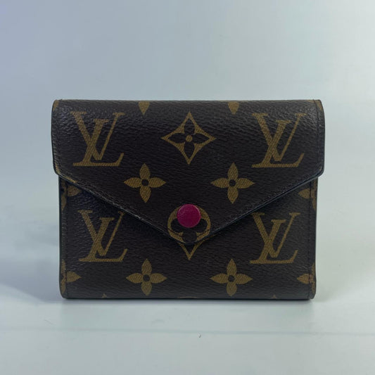 Louis Vuitton Victorine Wallet Monogram, Fuchsia Interior