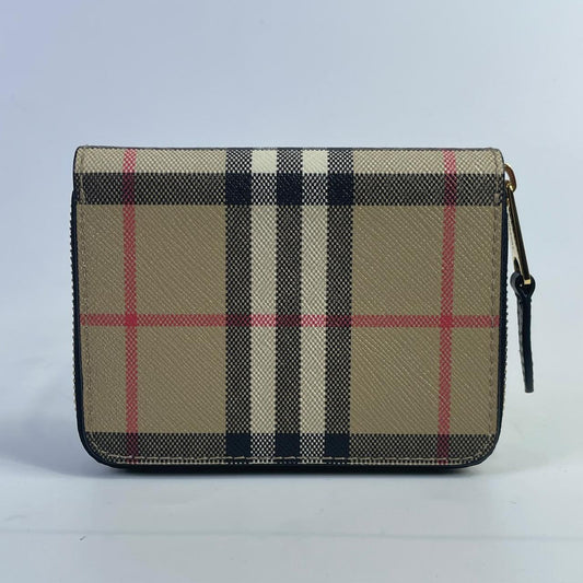 Burberry	Vintage Check Zip Wallet