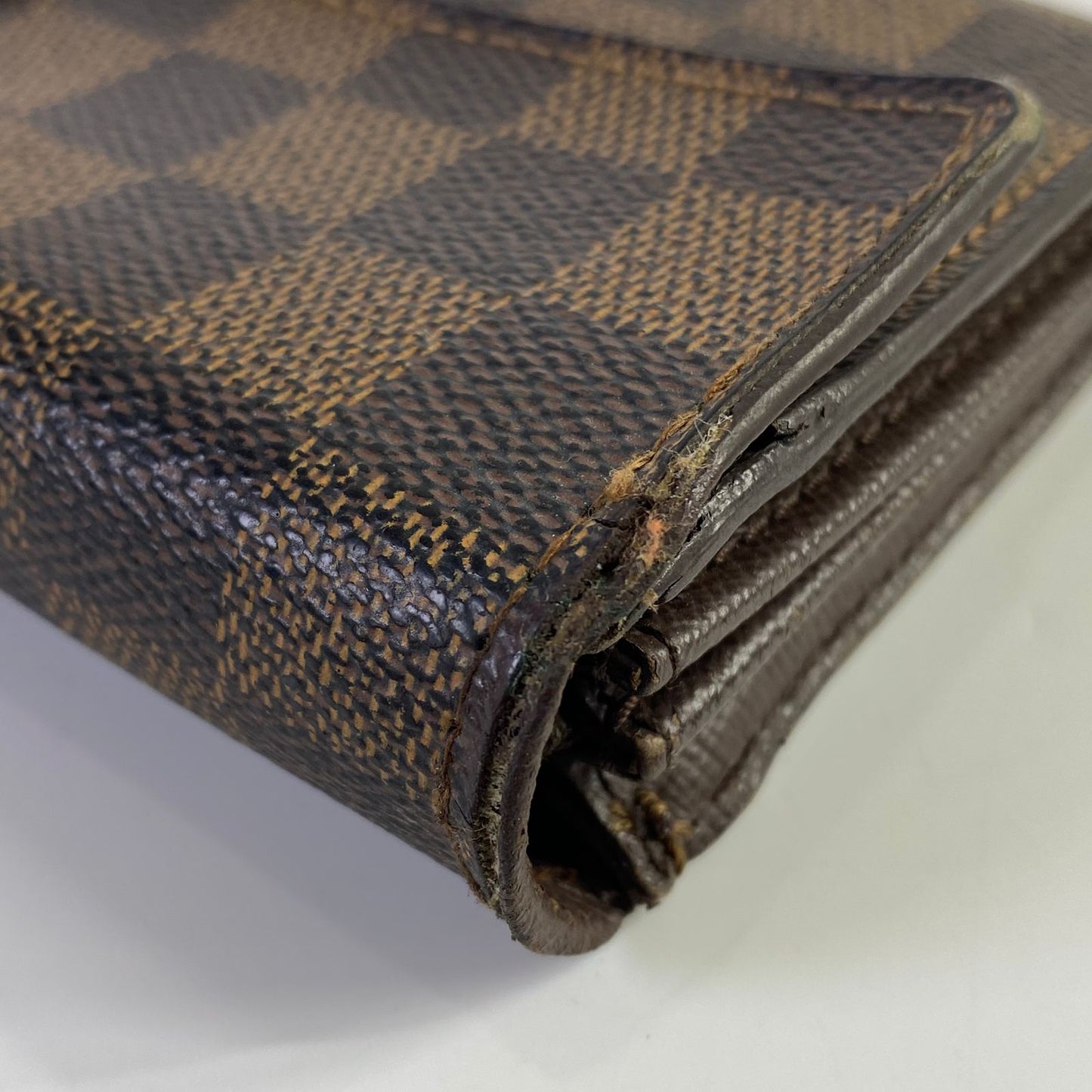 Louis Vuitton	Sarah Wallet Damier Ebene