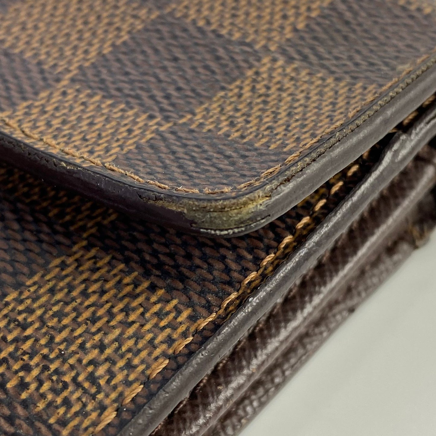 Louis Vuitton	Sarah Wallet Damier Ebene