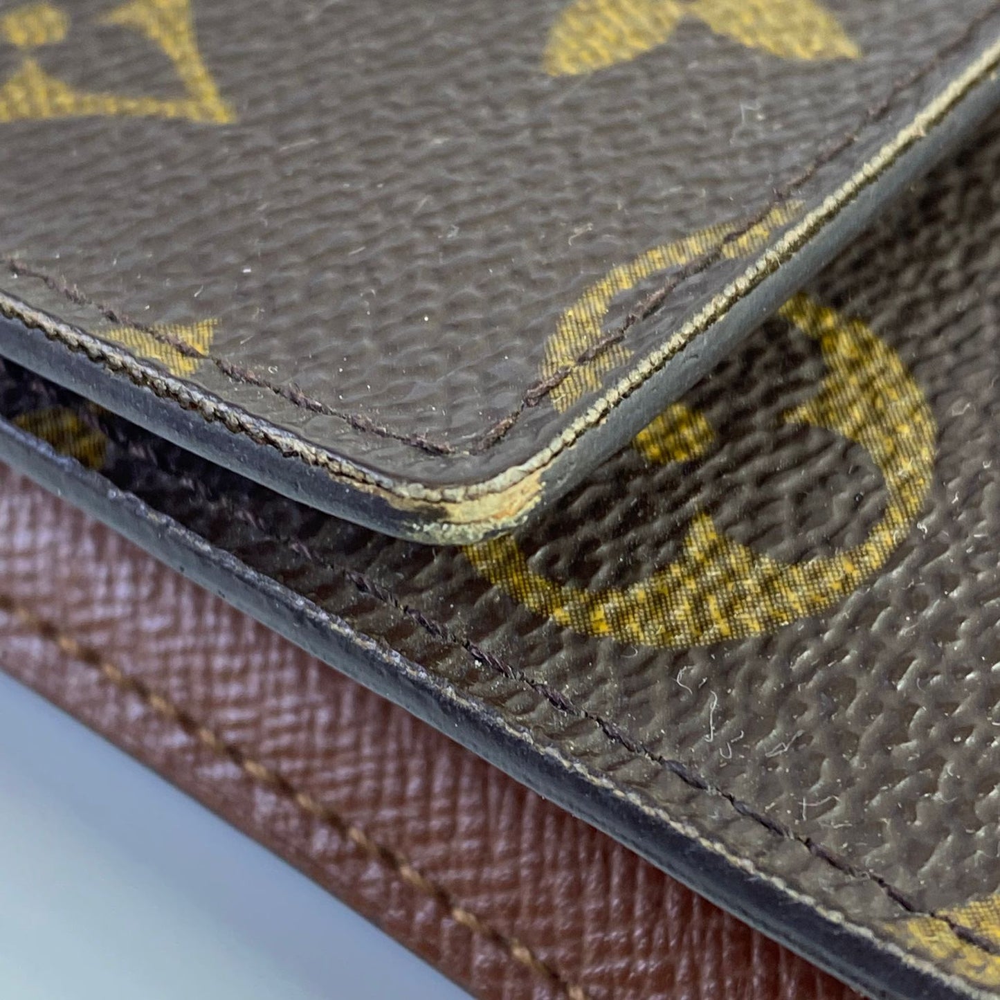 Louis Vuitton	Sarah Wallet Monogram Canvas