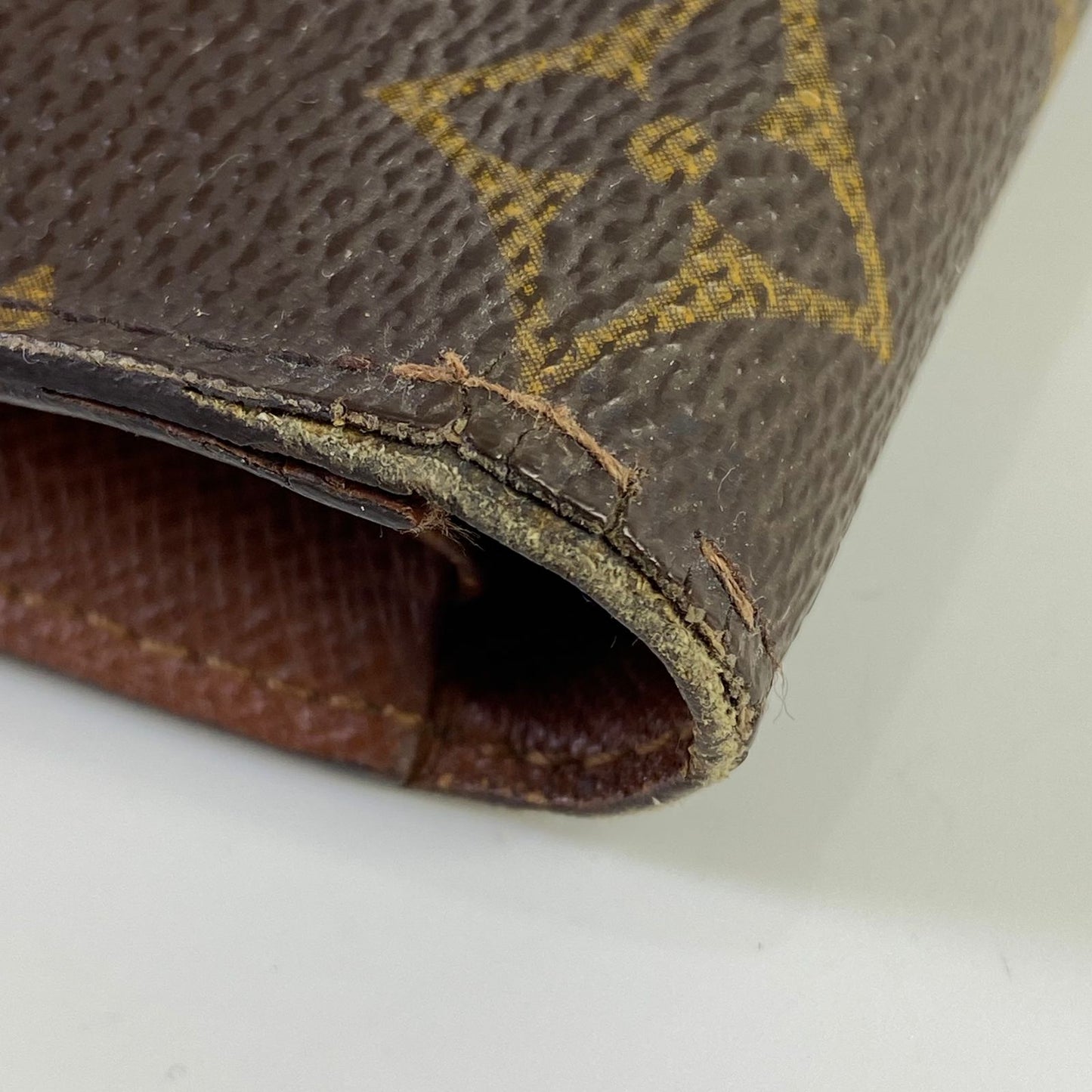 Louis Vuitton	Sarah Wallet Monogram Canvas