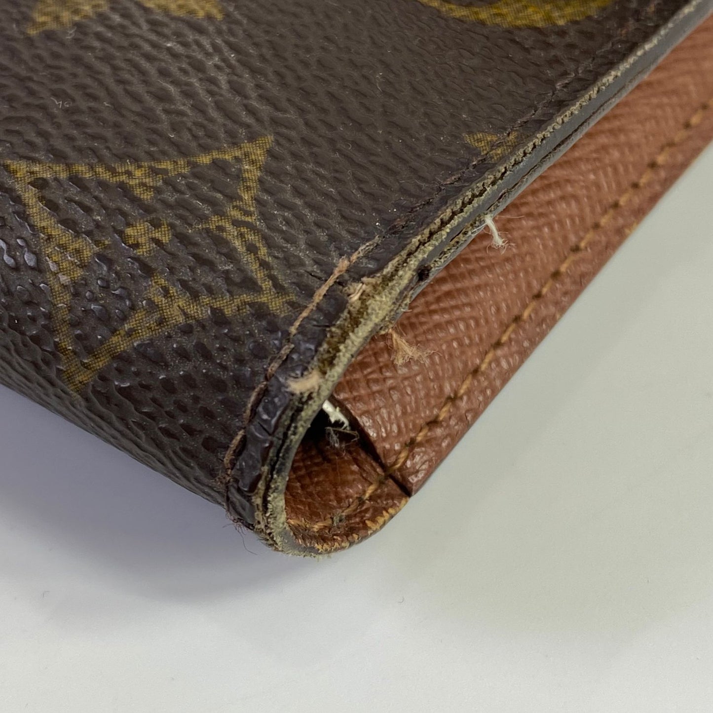 Louis Vuitton	Sarah Wallet Monogram Canvas
