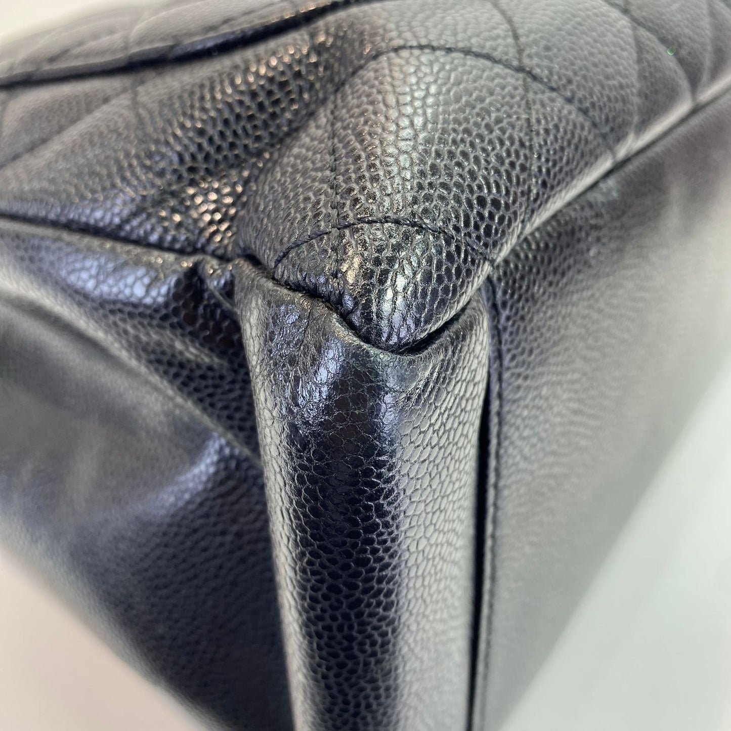 Chanel GST Black GHW