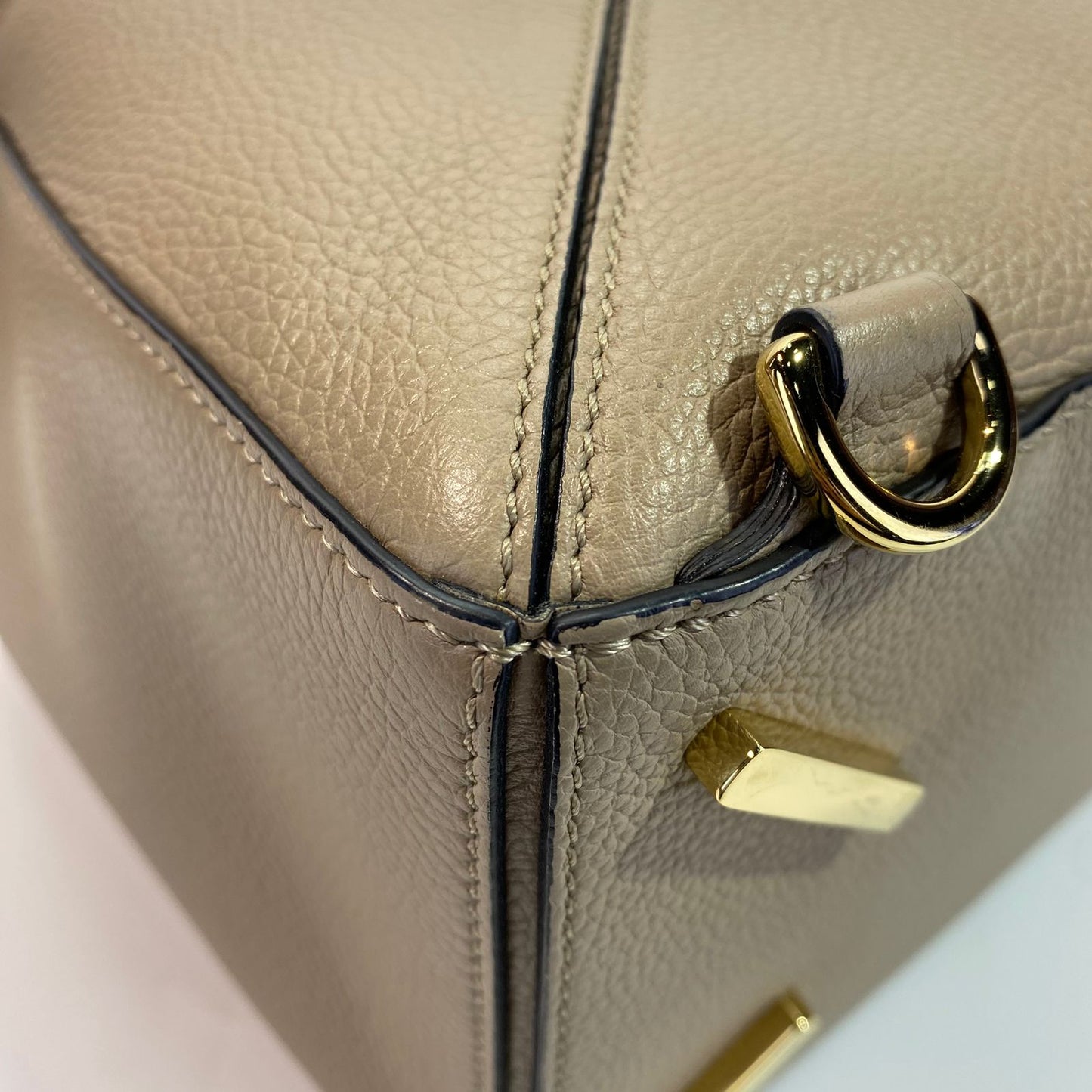 Loewe Puzzle Medium Beige