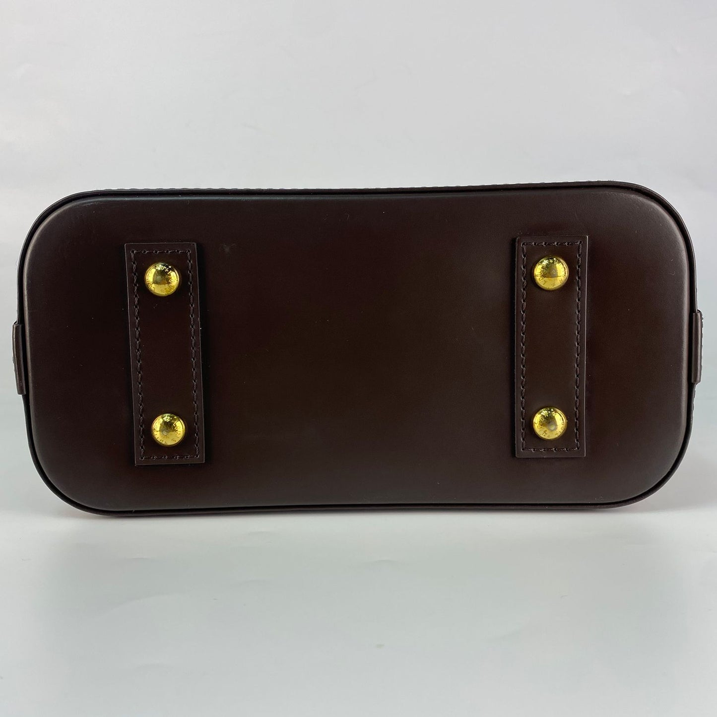 Louis Vuitton	Alma BB Damier Ebene