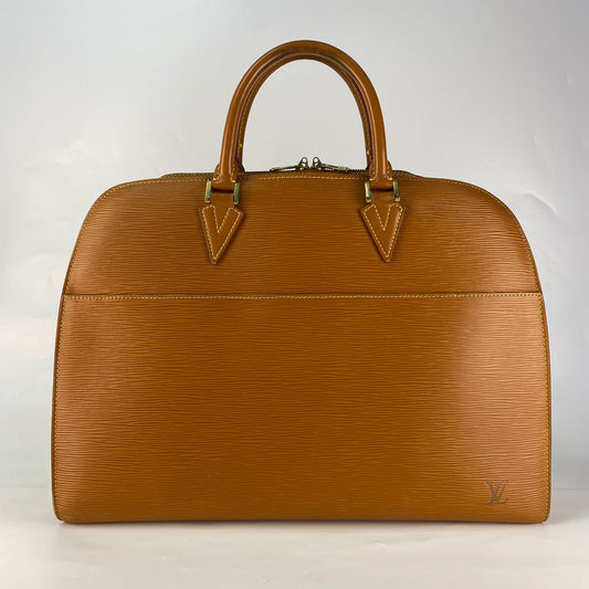 Louis Vuitton	Sarbonne Epi Business Camel