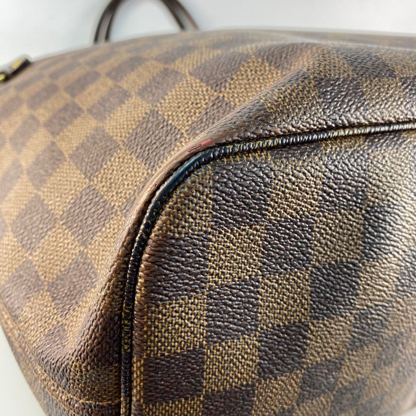 Louis Vuitton	Neverfull DE