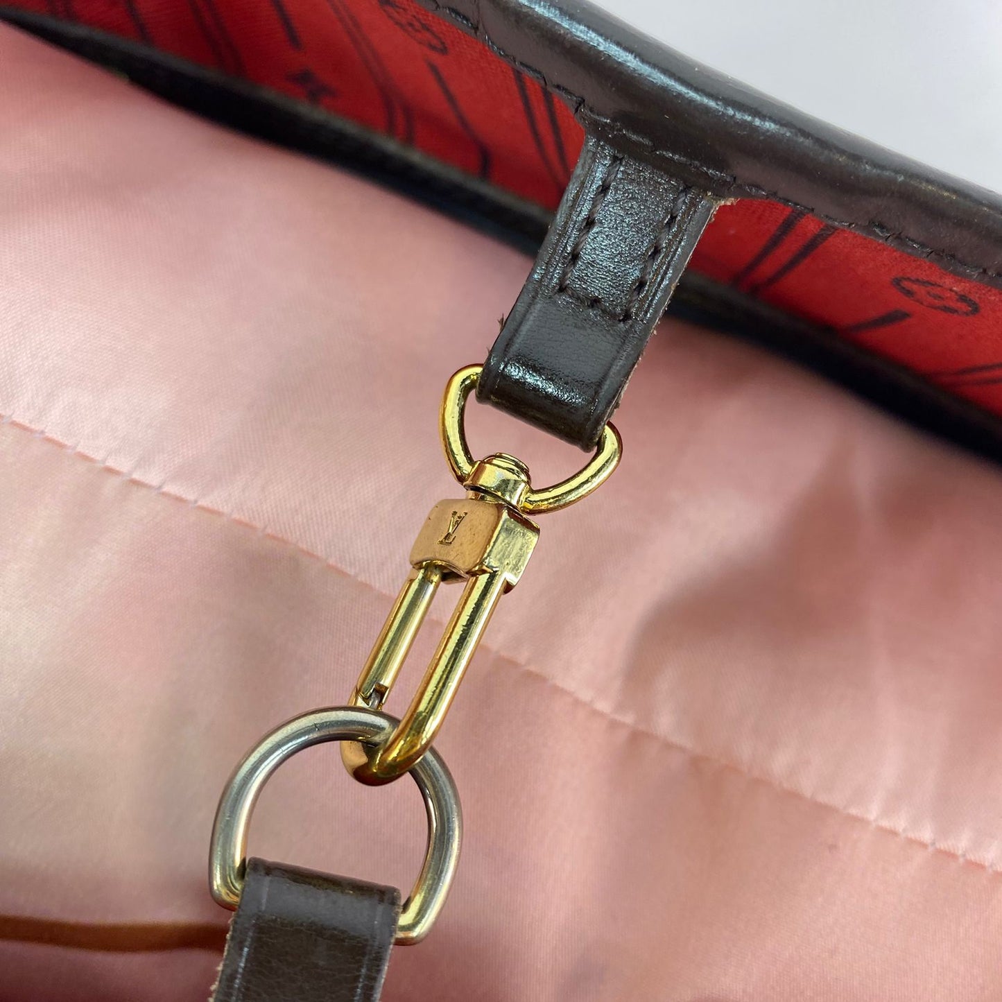 Louis Vuitton	Neverfull DE