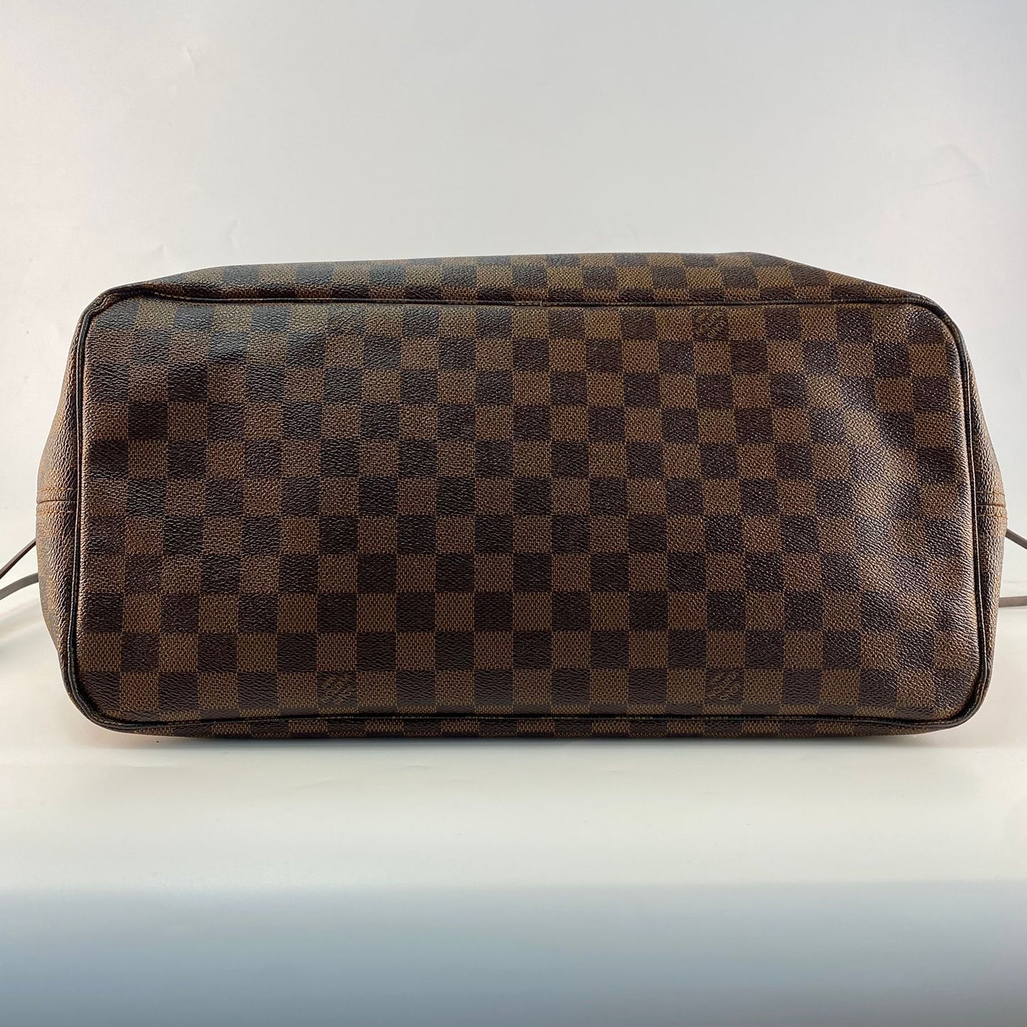 Louis Vuitton	Neverfull GM Damier Ebene