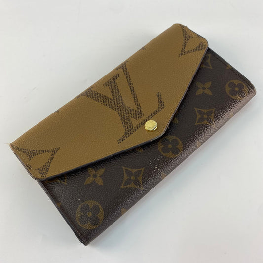 Louis Vuitton	Reverse Monogram Wallet