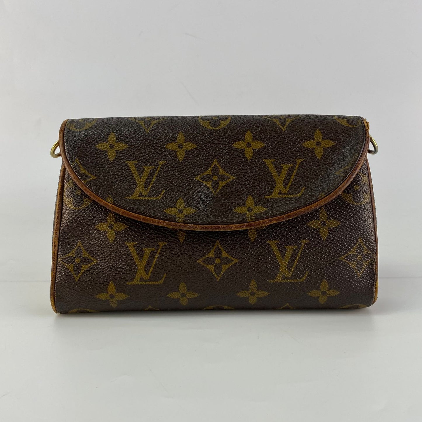 Louis Vuitton	Pochette