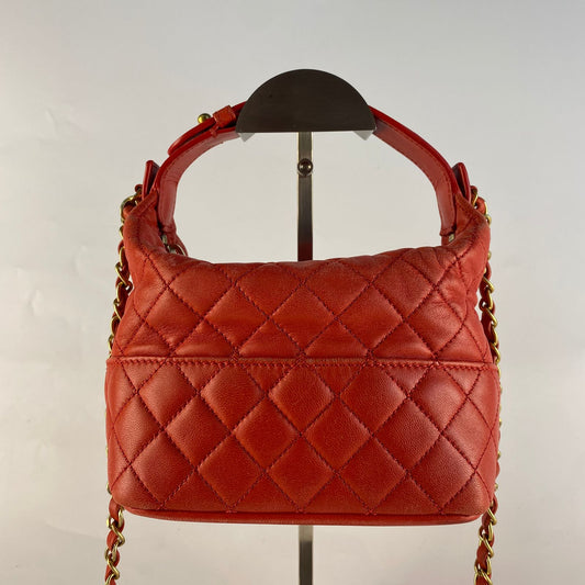 Chanel 25 Hobo Bag Red