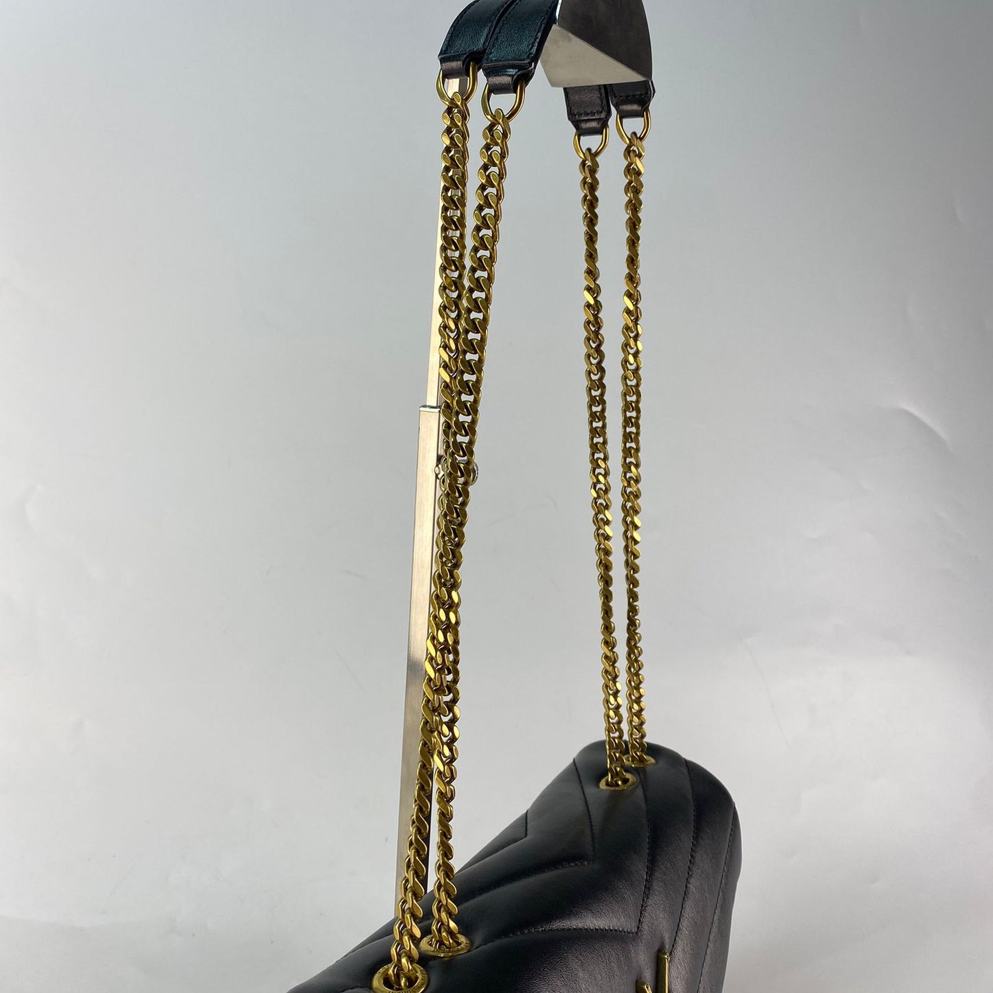 YSL	Loulou Shoulder Bag Black