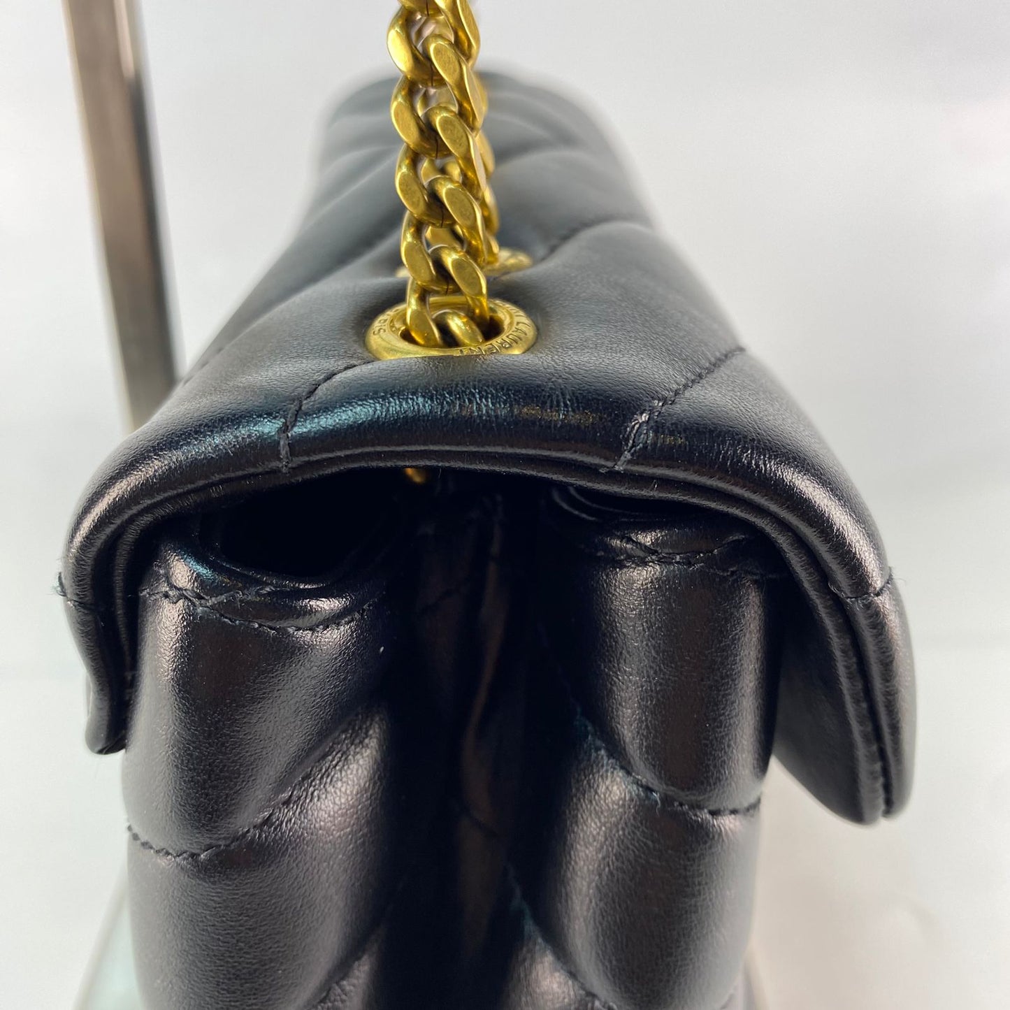YSL	Loulou Shoulder Bag Black