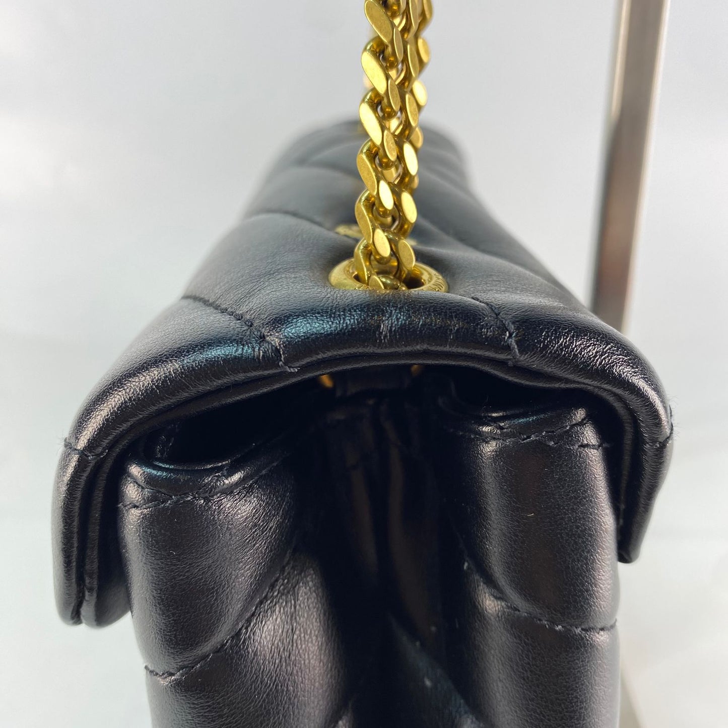 YSL	Loulou Shoulder Bag Black