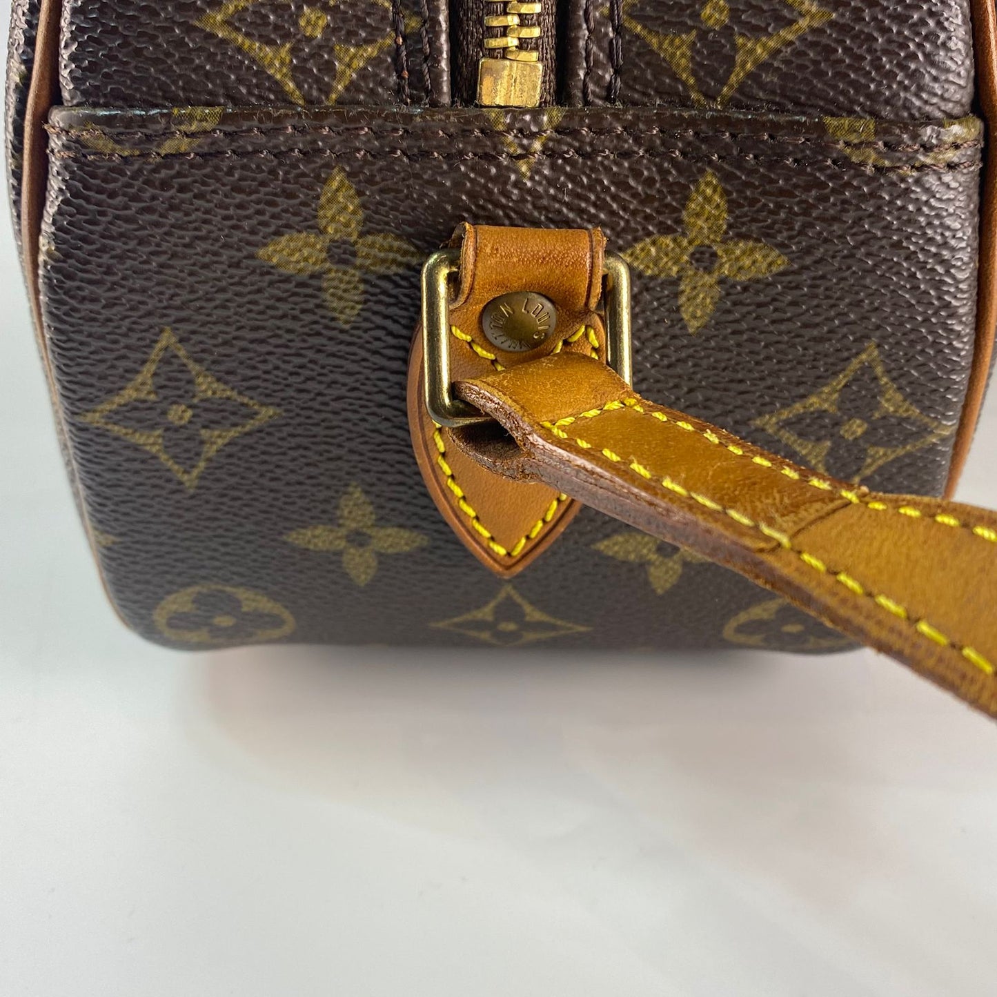 Louis Vuitton Blois Mono