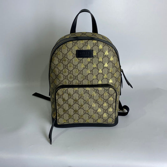 Gucci GG Supreme Bees Print Small Day Backpack