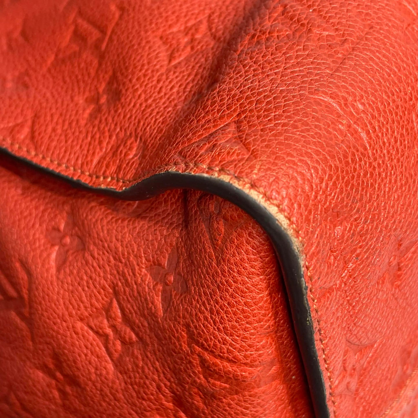 Louis Vuitton	Lumineuse Monogram Empreinte Red