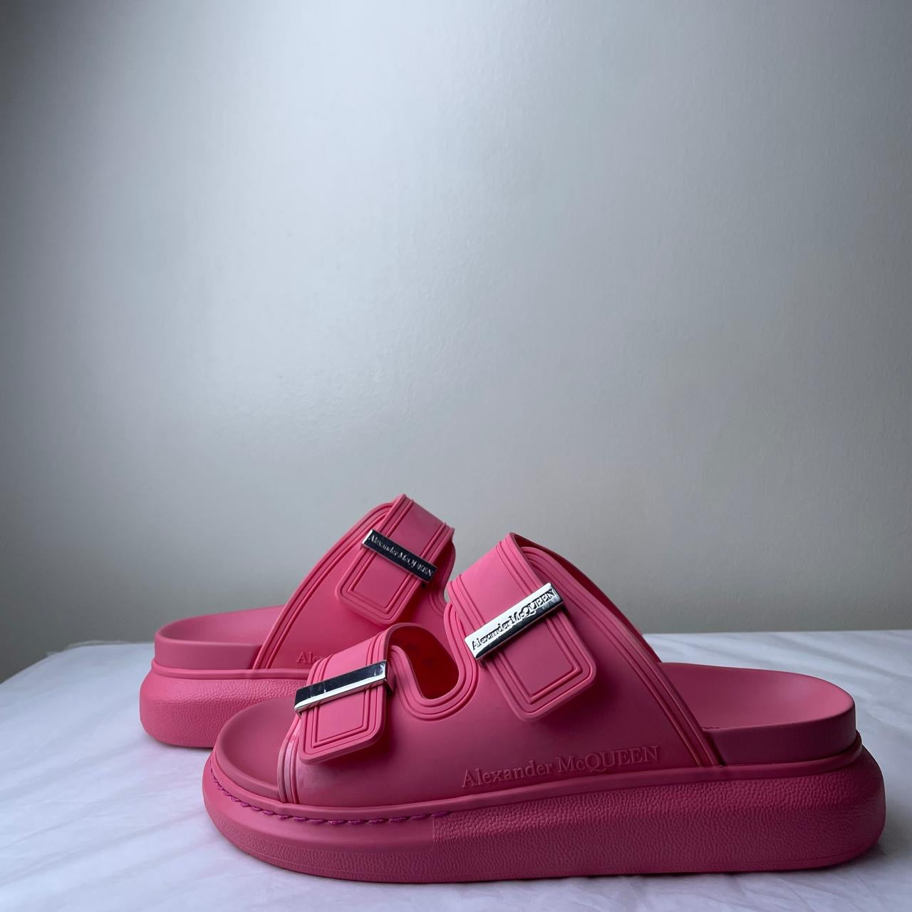 Alexander Mcqueen I Pink Slides Size 38.5