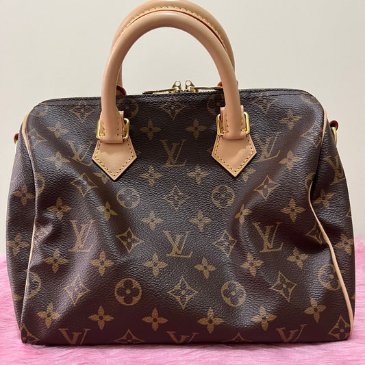 Louis Vuitton Speedy 25 Monogram Canvas – 7.5"H x 10"L x 6"W
