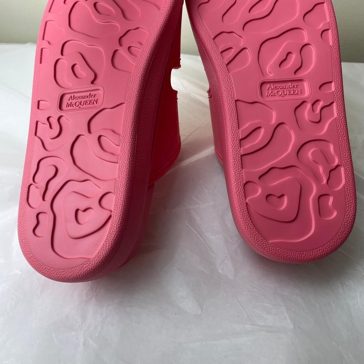 Alexander Mcqueen I Pink Slides Size 38.5