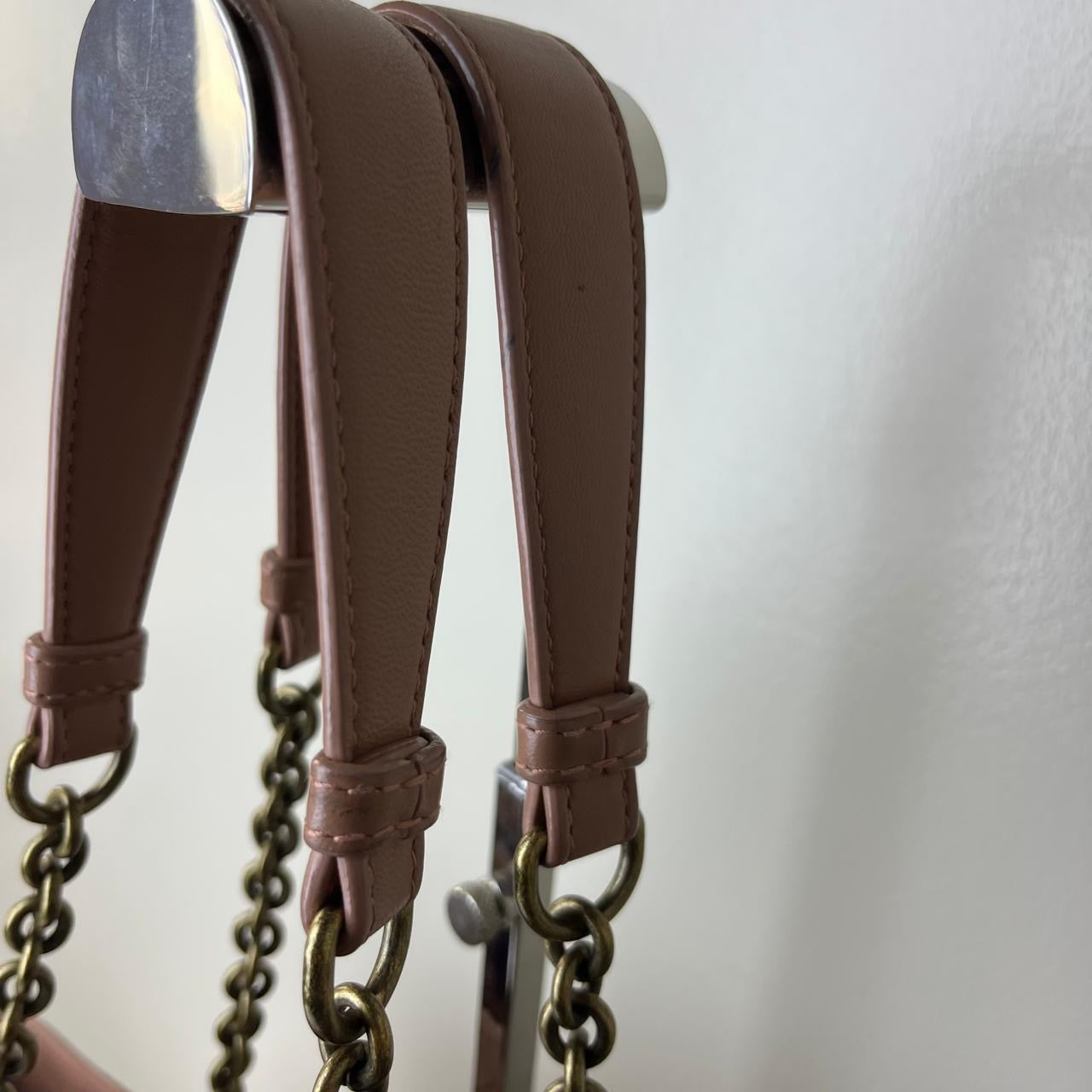 Bottega Veneta Nappa Intrecciato Double Chain Old Rose – 6.7"H x 10.2"L x 2.4"W