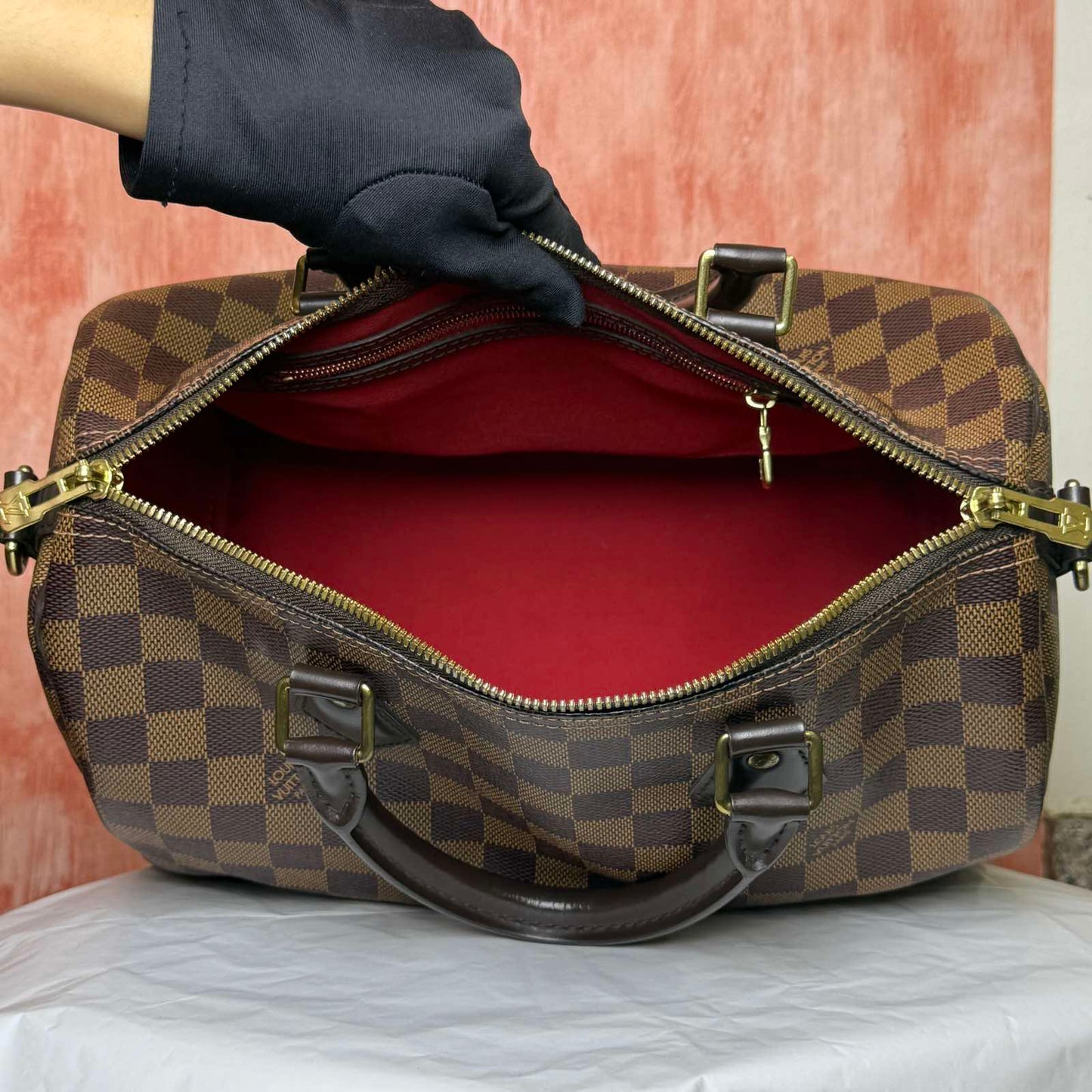 Louis Vuitton	Speedy Bandouliere 30 I Damier Ebene - 11.8"L x 8.3"H x 6.7"W