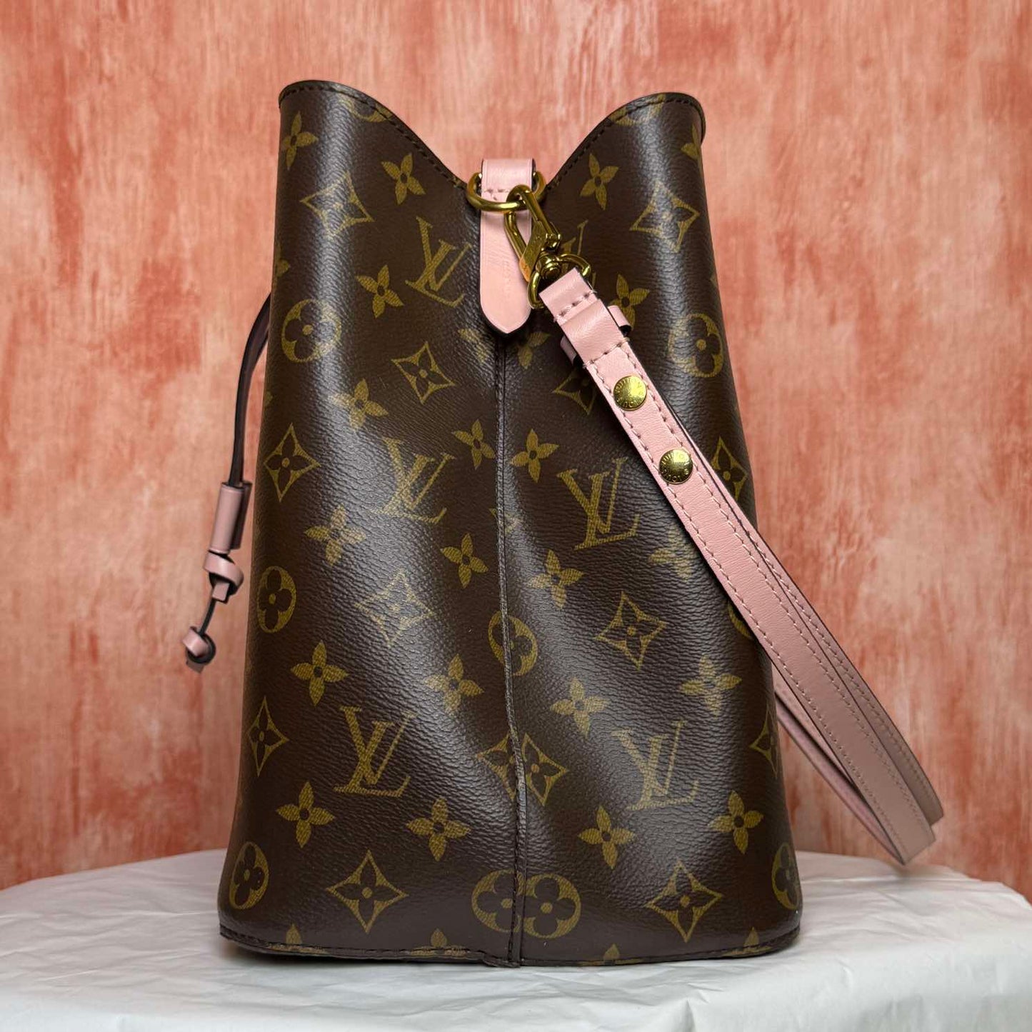 Louis Vuitton	NoeNoe MM I Monogram - Rose Poudre 10.24"L x 10.24"H x 6.89"W