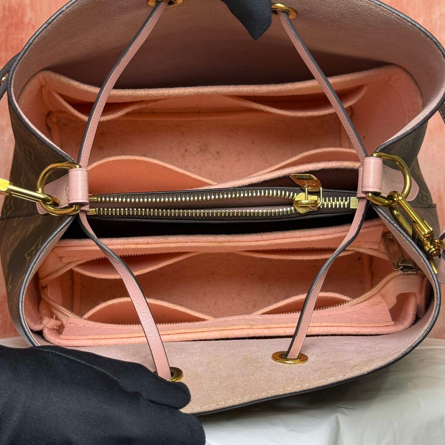Louis Vuitton	NoeNoe MM I Monogram - Rose Poudre 10.24"L x 10.24"H x 6.89"W