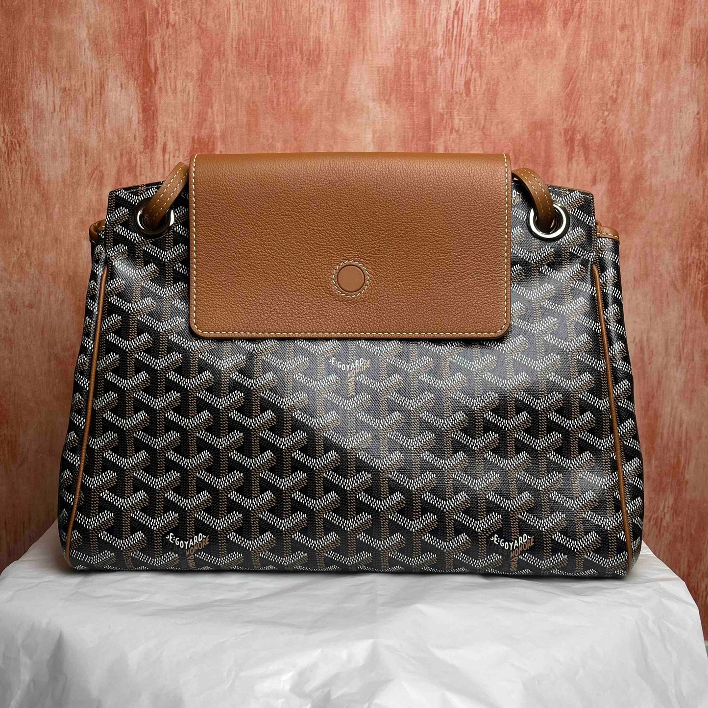 Goyard Routte PM - Black/Tan 8.27"H x 12.20"W