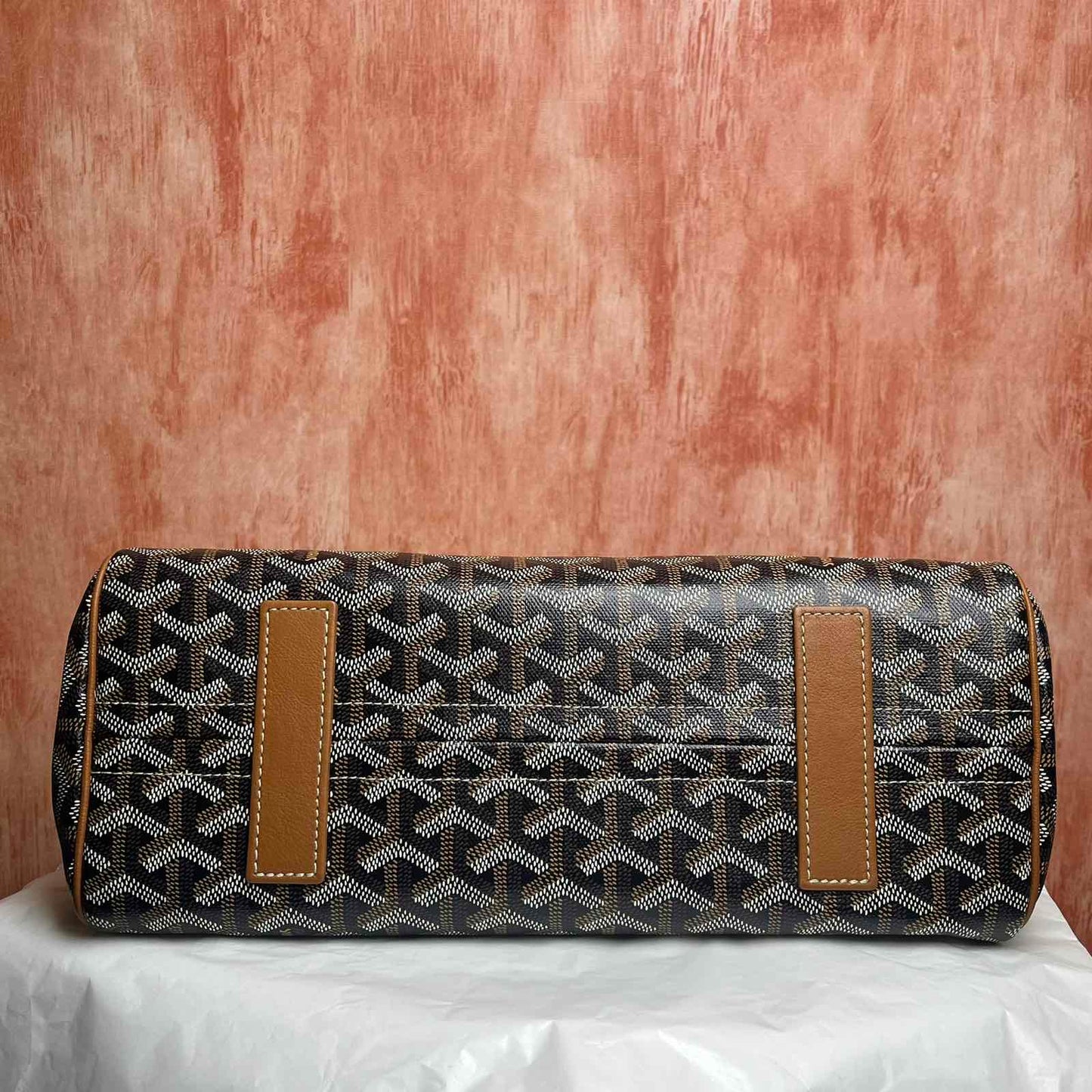 Goyard Routte PM - Black/Tan 8.27"H x 12.20"W