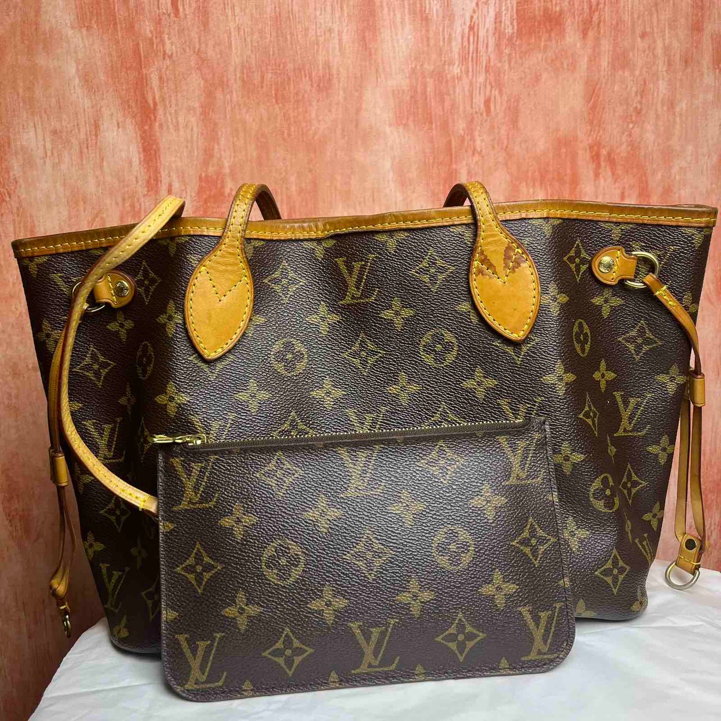 Louis Vuitton Neverfull PM Monogram