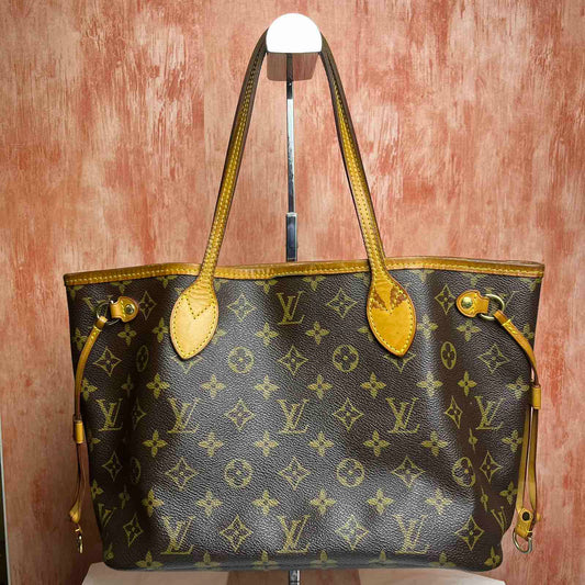 Louis Vuitton Neverfull PM Monogram