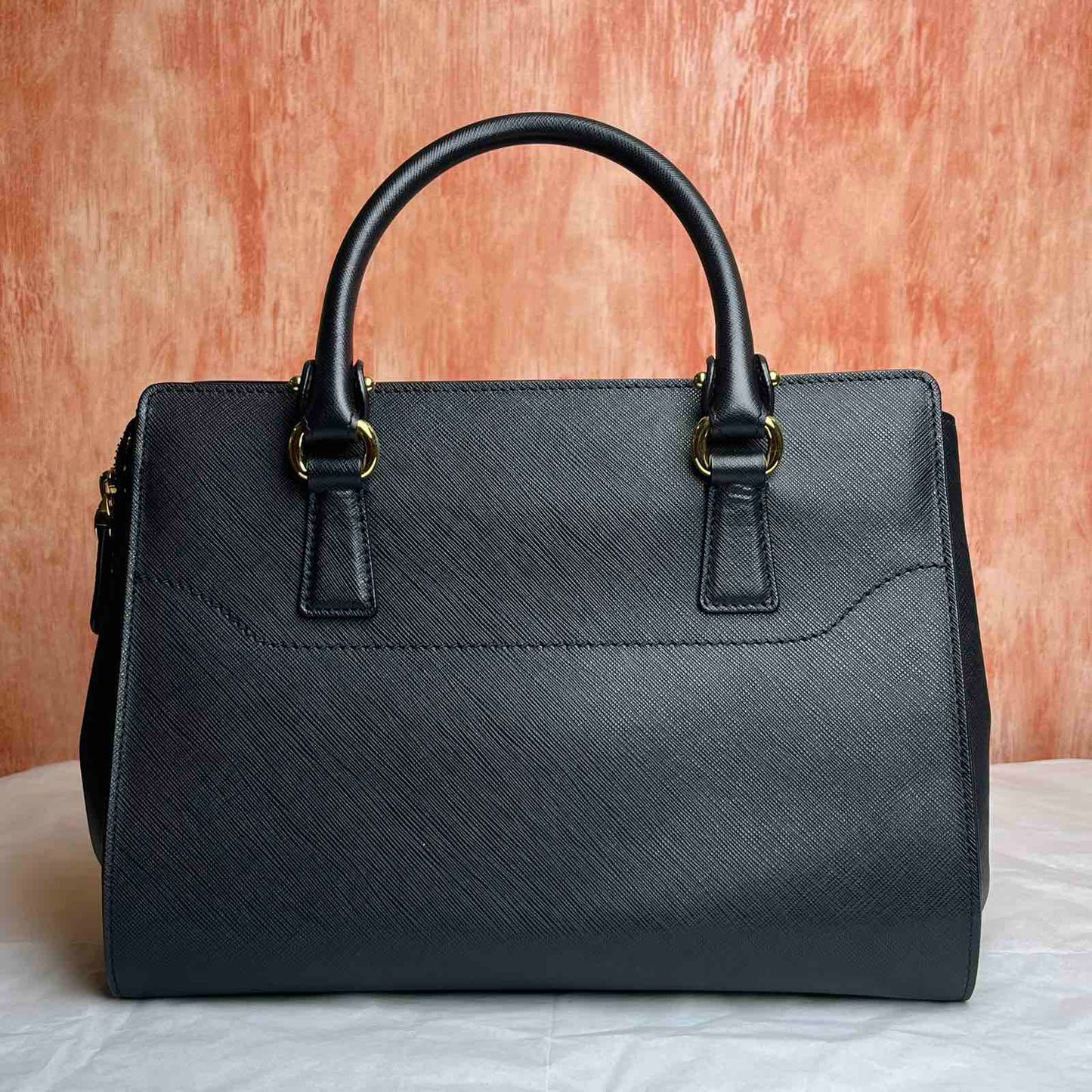Salvatore Ferragamo Leather Becky Bag – Black 7.9"H x 9.8"L x 4.3"W